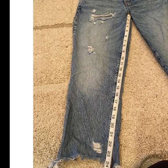 Free People Distressed Ripped Frayed Jeans - Picture 4 of 8
